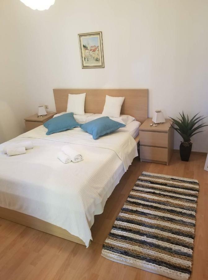 Apartment Diana - Great Location, Cosy 2 Bedroom, 2 Bathroom Apt ククリカ エクステリア 写真